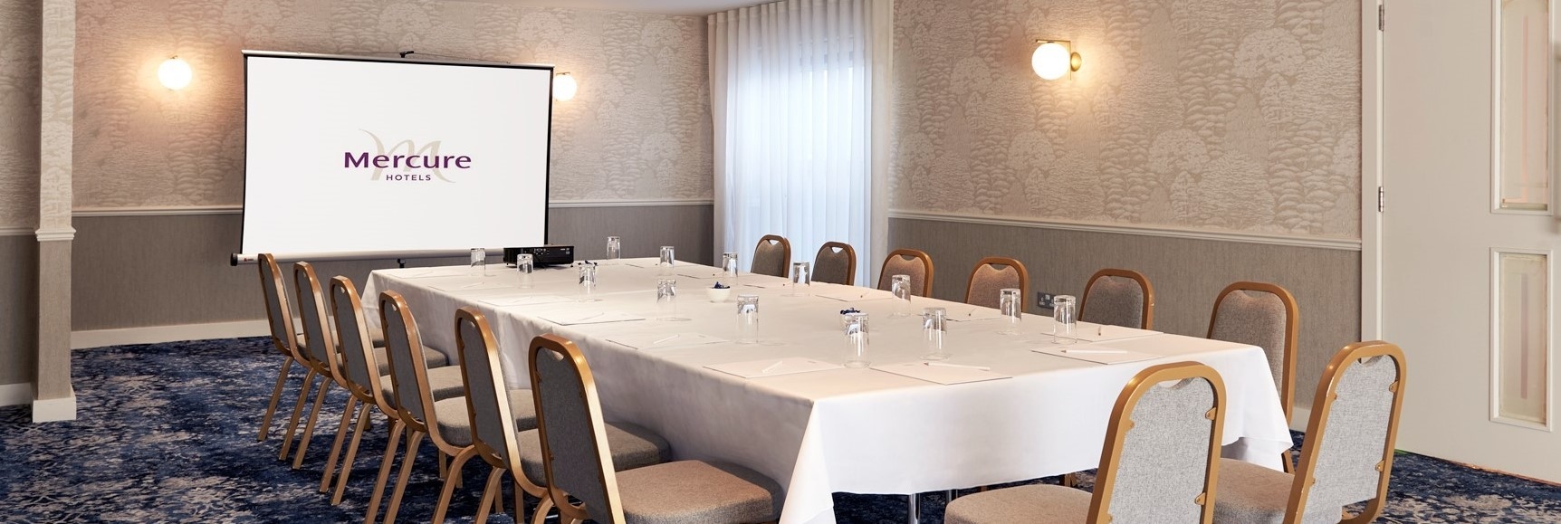 Photo of Mercure Thame Lambert Hotel, Oxford Suit