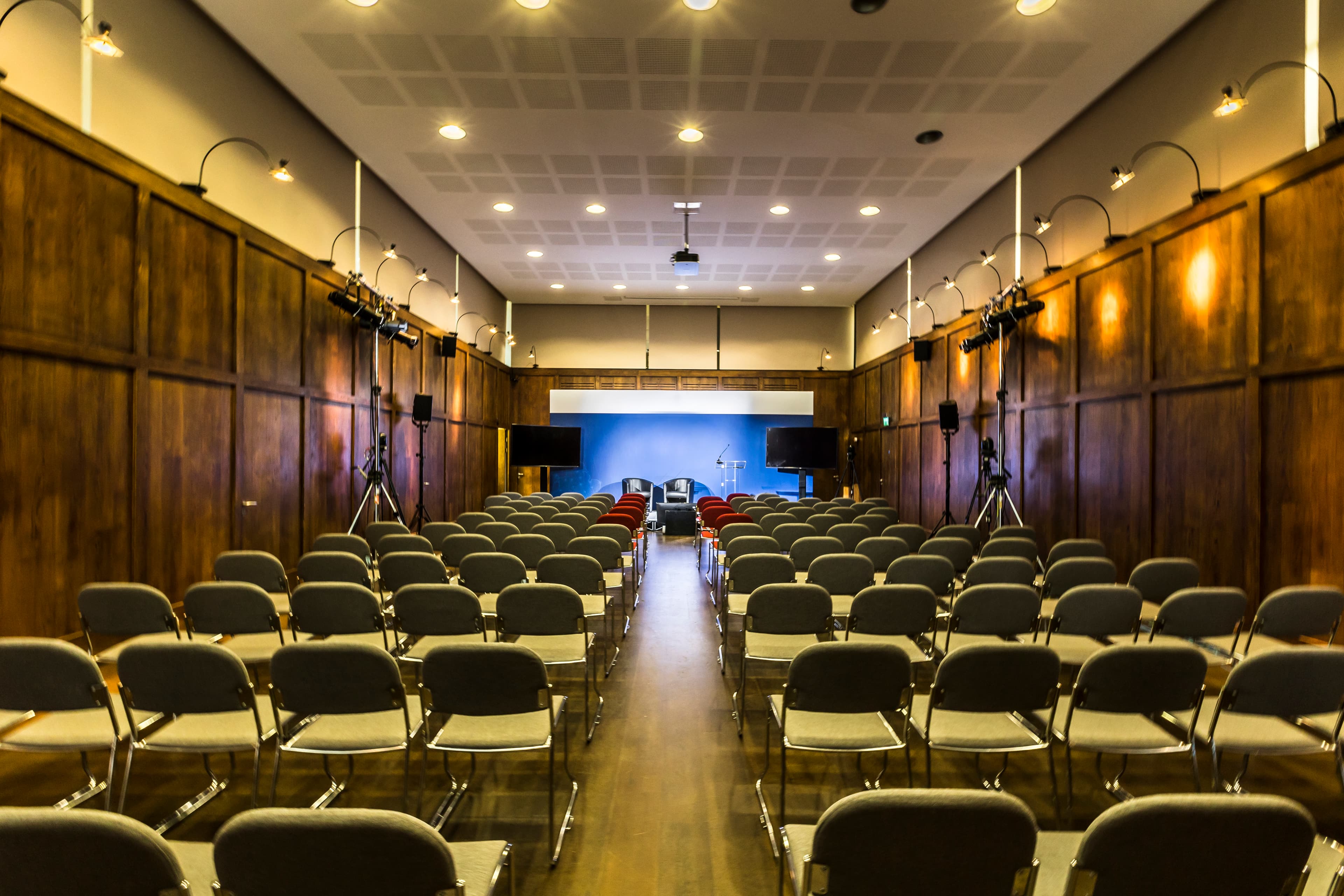 St Martin's Hall + Lightwell