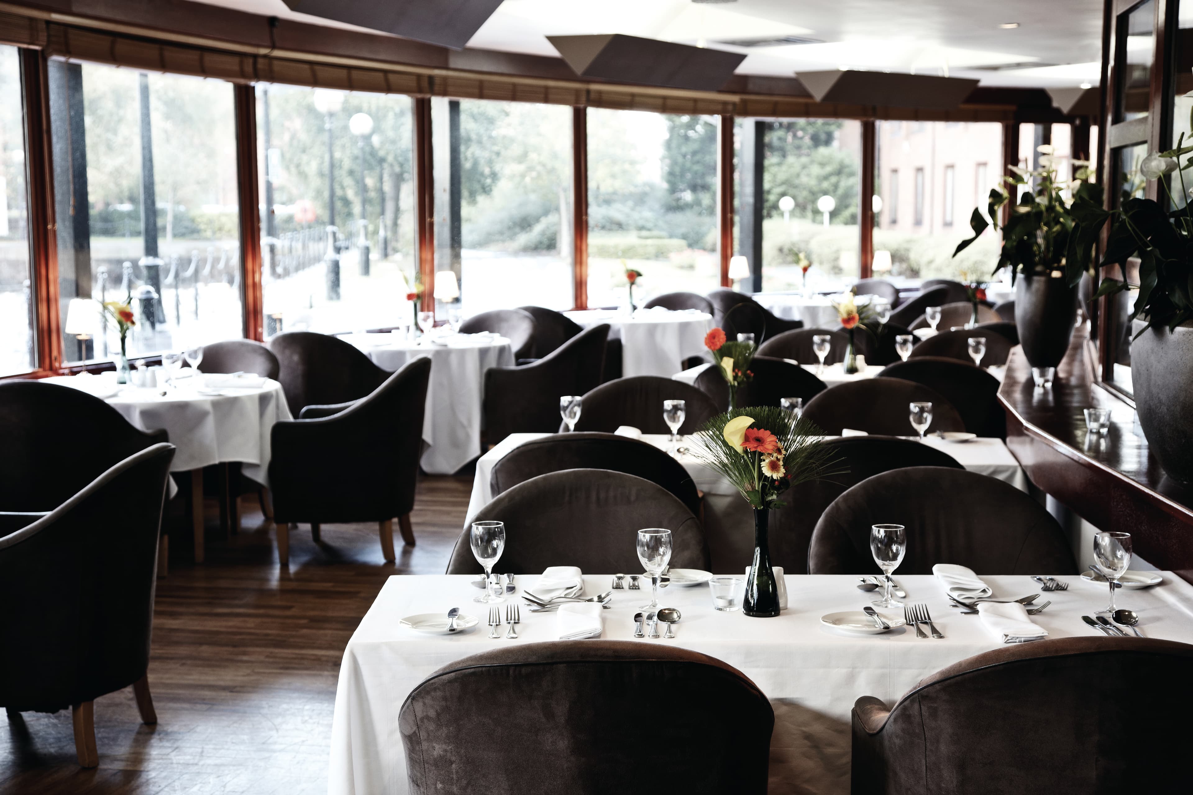 Copthorne Hotel Manchester, Lower Quays Restaurant & Bar photo #2