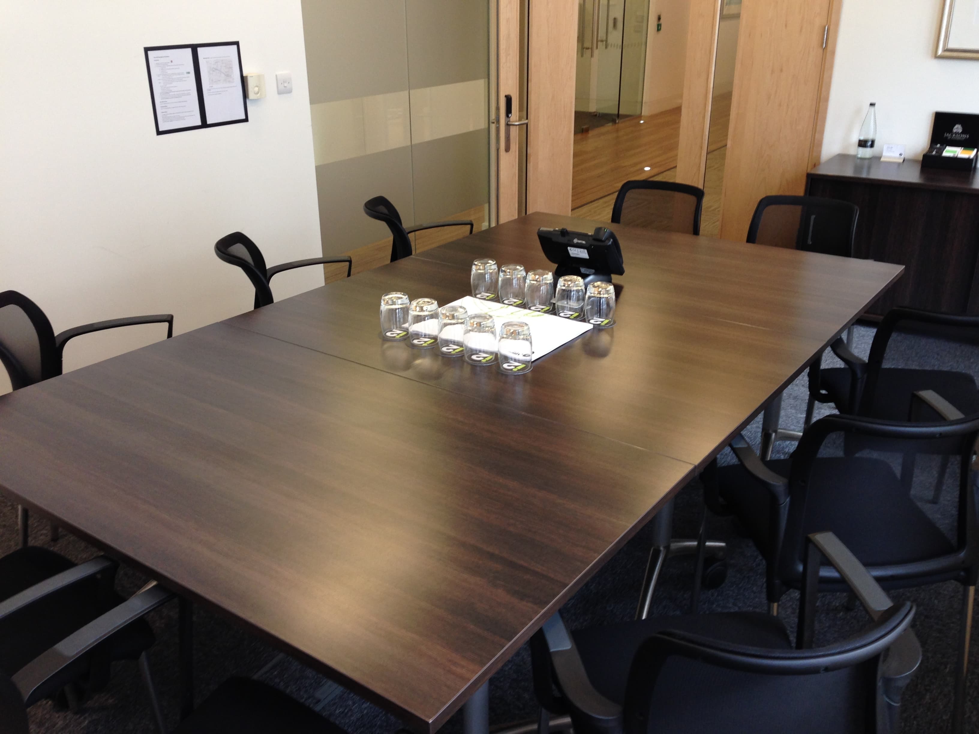 I2 Office London Monument, Elliot photo #2