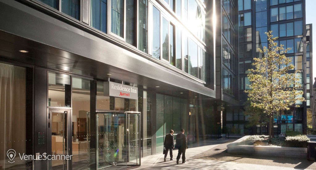 Residence Inn By Marriott, Edinburgh, Lobby Bar photo #3