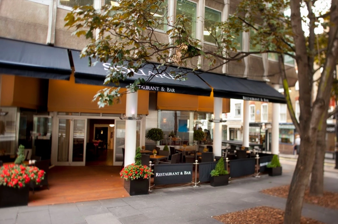 Photo of Thistle Trafalgar Hotel Gravity Bar, Gravity Bar