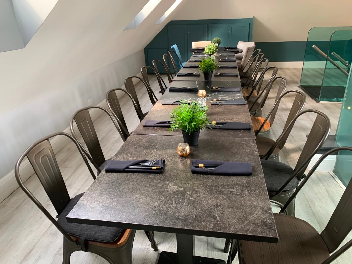 Noka At The Lounge, Upstairs photo #2