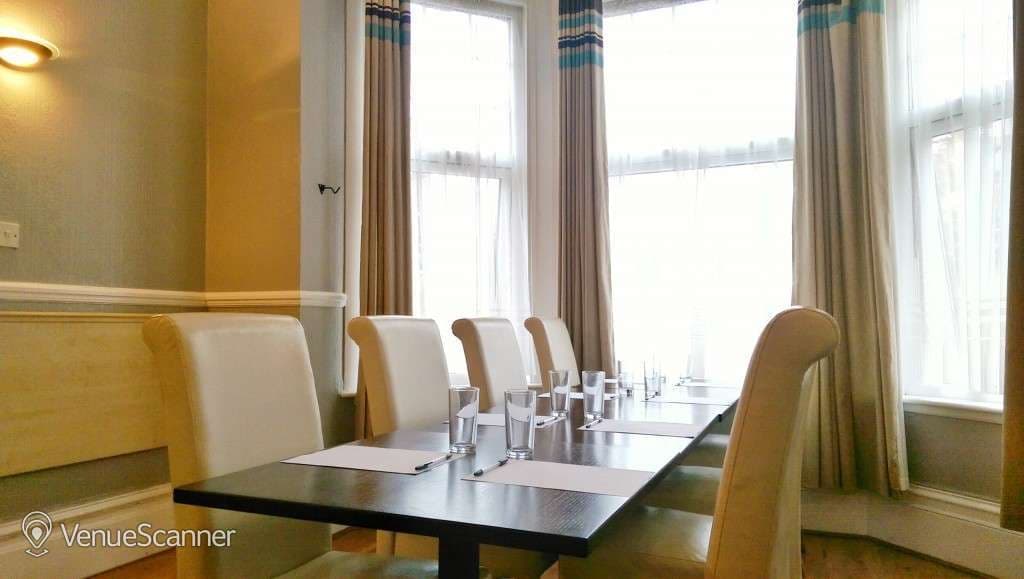 Small Meeting Room, Avis Hotel photo #1