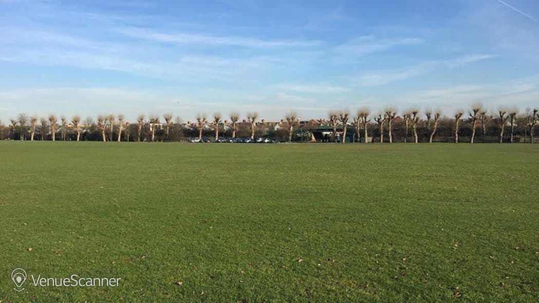 Main Field, Wimbledon Park photo #1