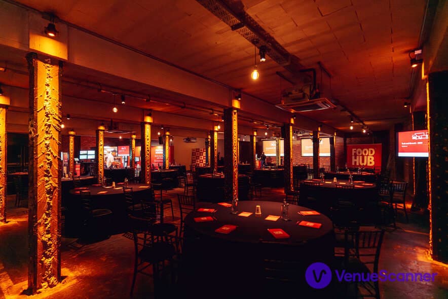 The Bays, Victoria Warehouse photo #2