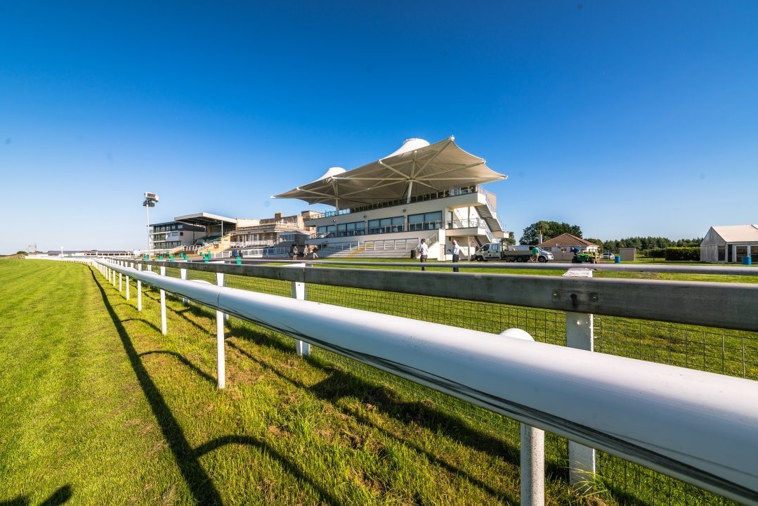 Photo of Bath Racecourse, Paddock Pavilion