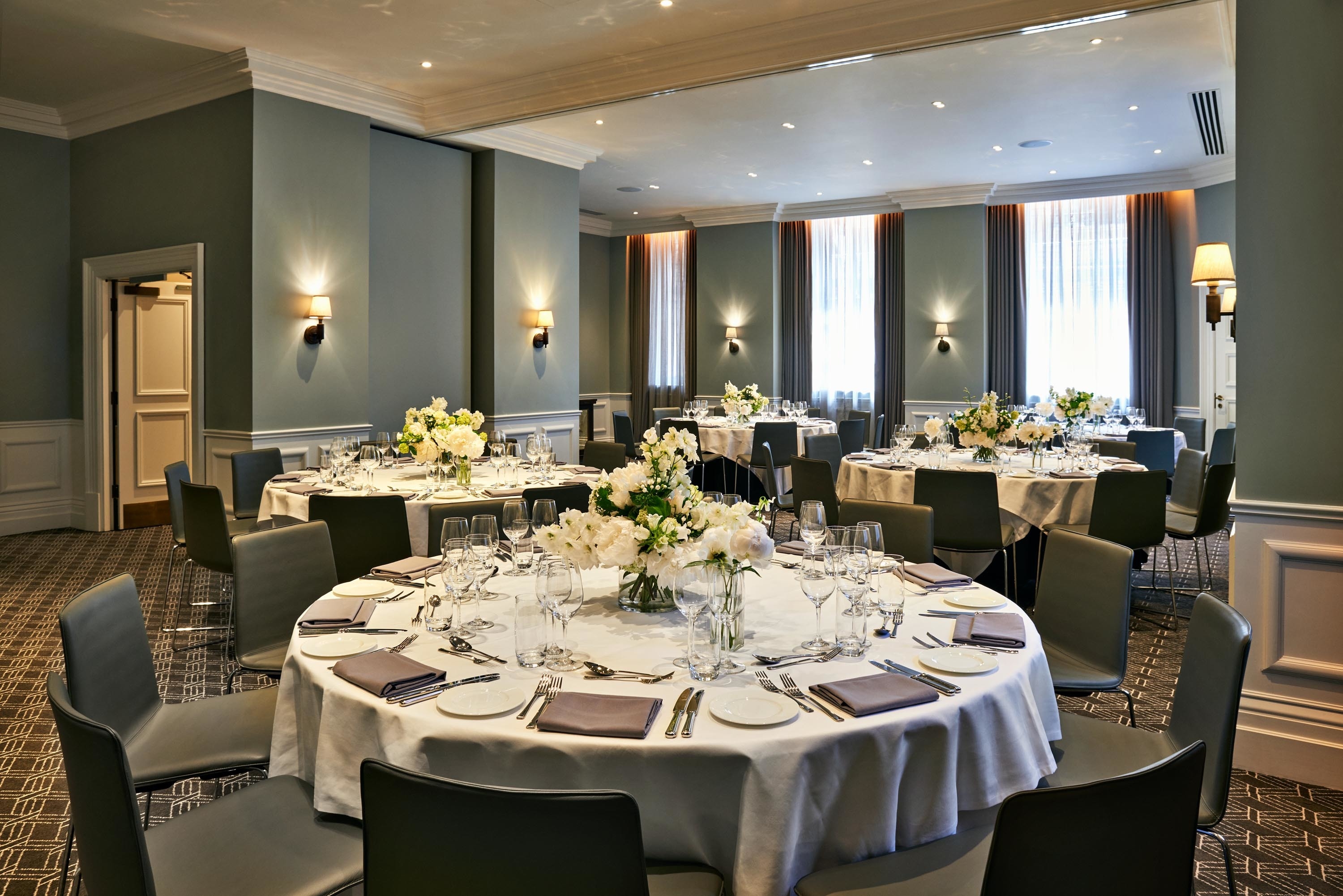 Photo of Kimpton Fitzroy London Hotel, Carrington & Grant