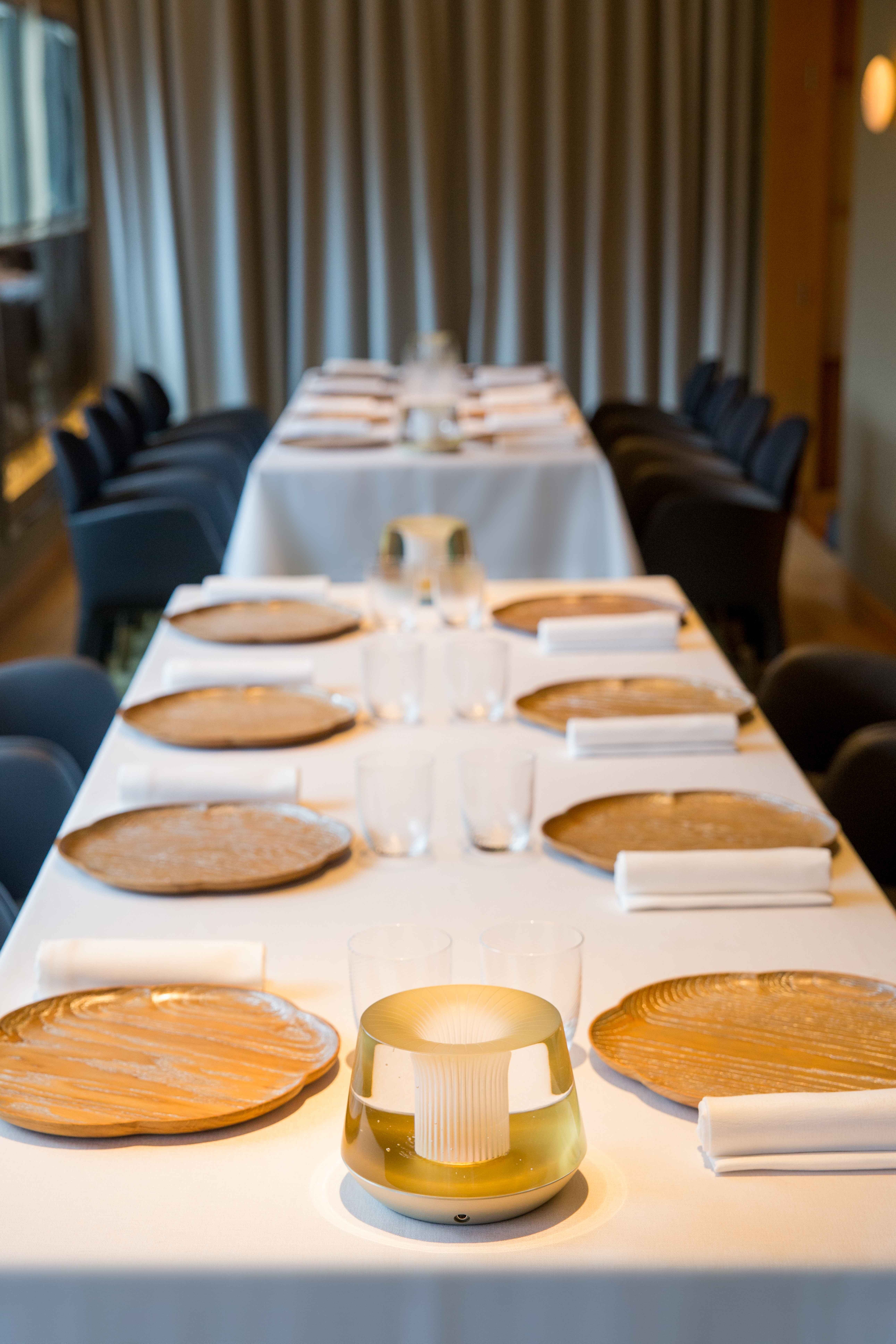 Photo of Alain Ducasse At The Dorchester, Salon Park Lane