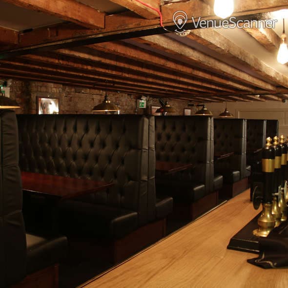 Stocks Bar, Stocks Bar photo #2