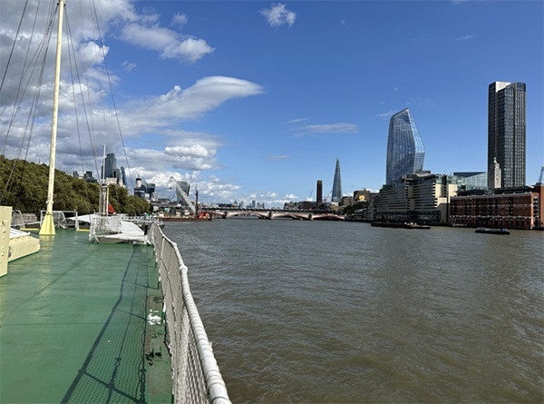 Photo of HMS Wellington, Quarterdeck And Ships Deck