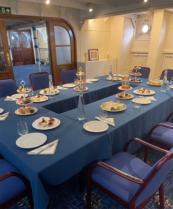 Photo of HMS Wellington, Samoa Suite