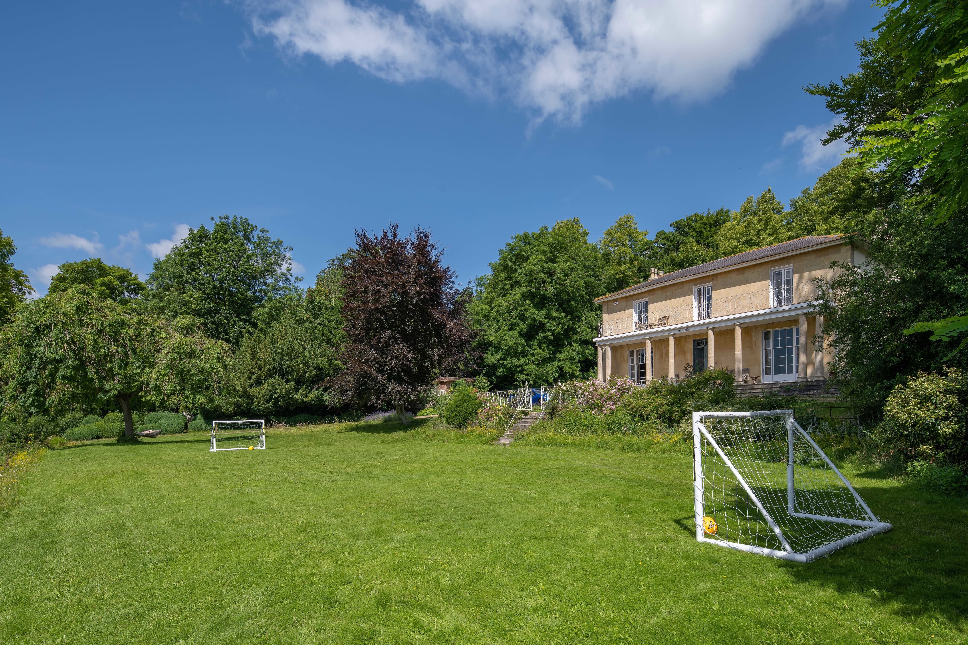 Henge Estate, Exclusive Hire photo #2