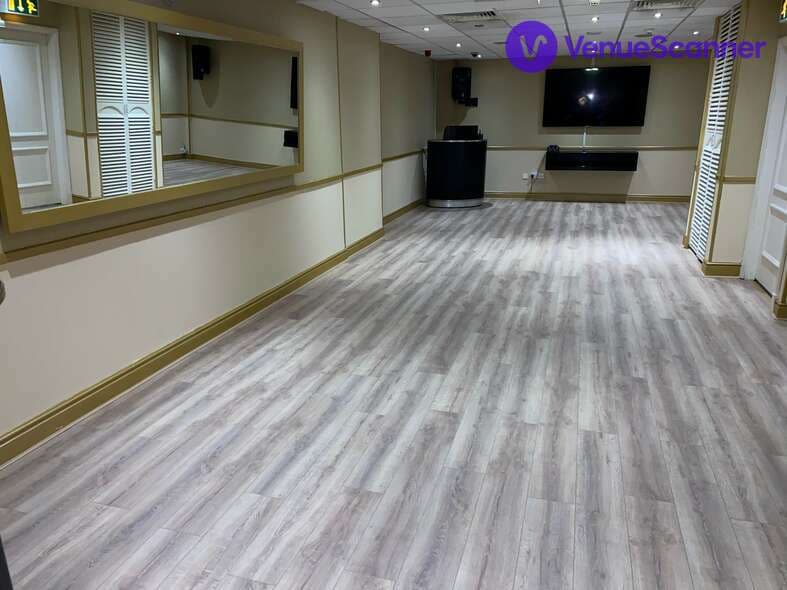 The Gold Room, Grosvenor Riverboat Casino photo #2