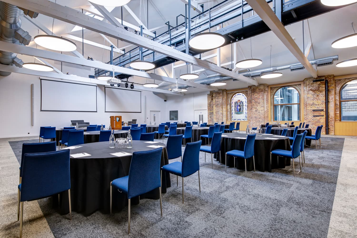 Room 205, 10 Union Street photo #3