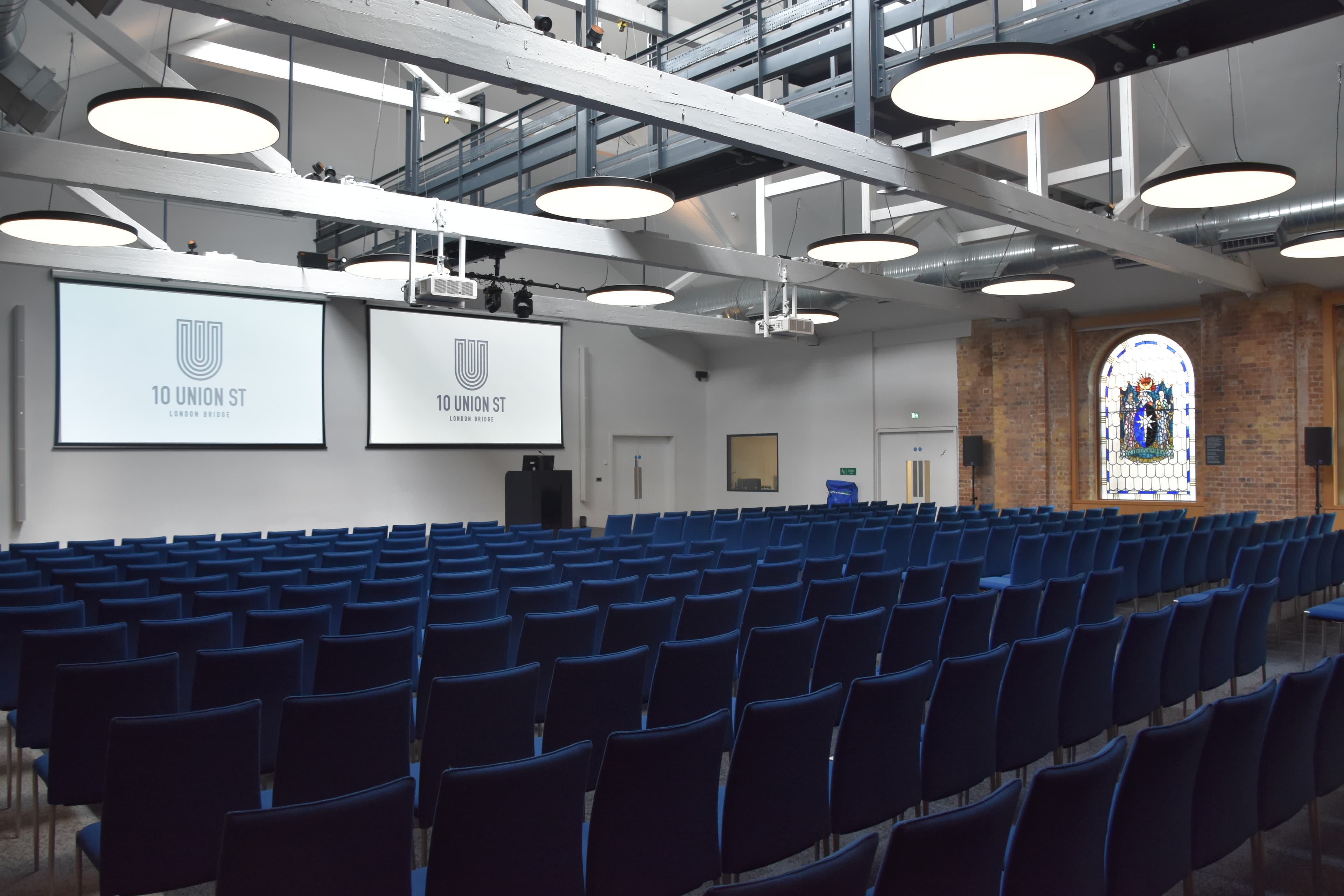 Room 205, 10 Union Street photo #2