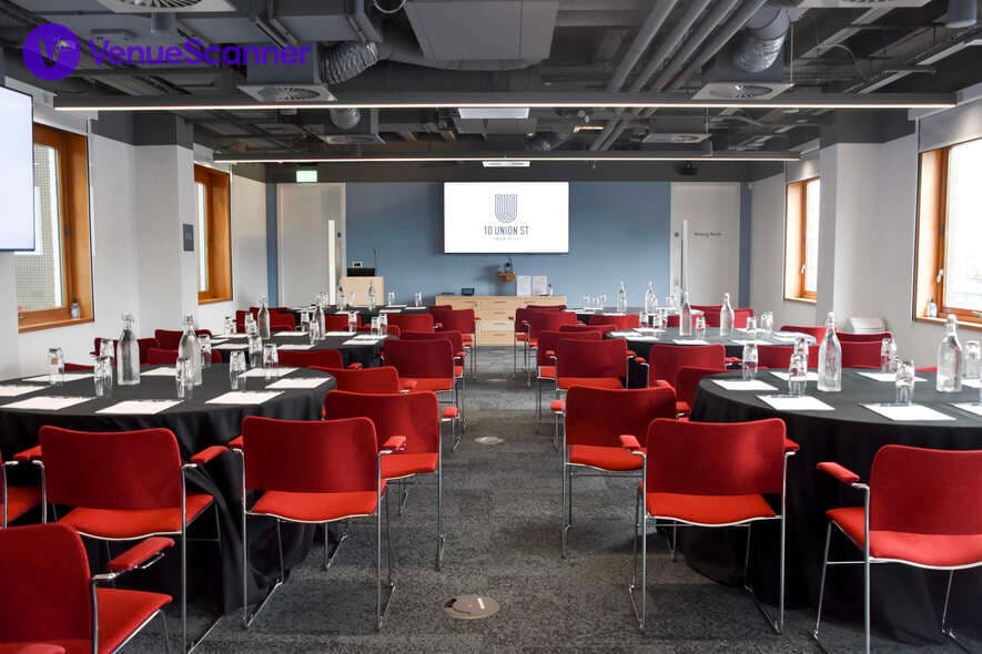 Room 201, 10 Union Street photo #2