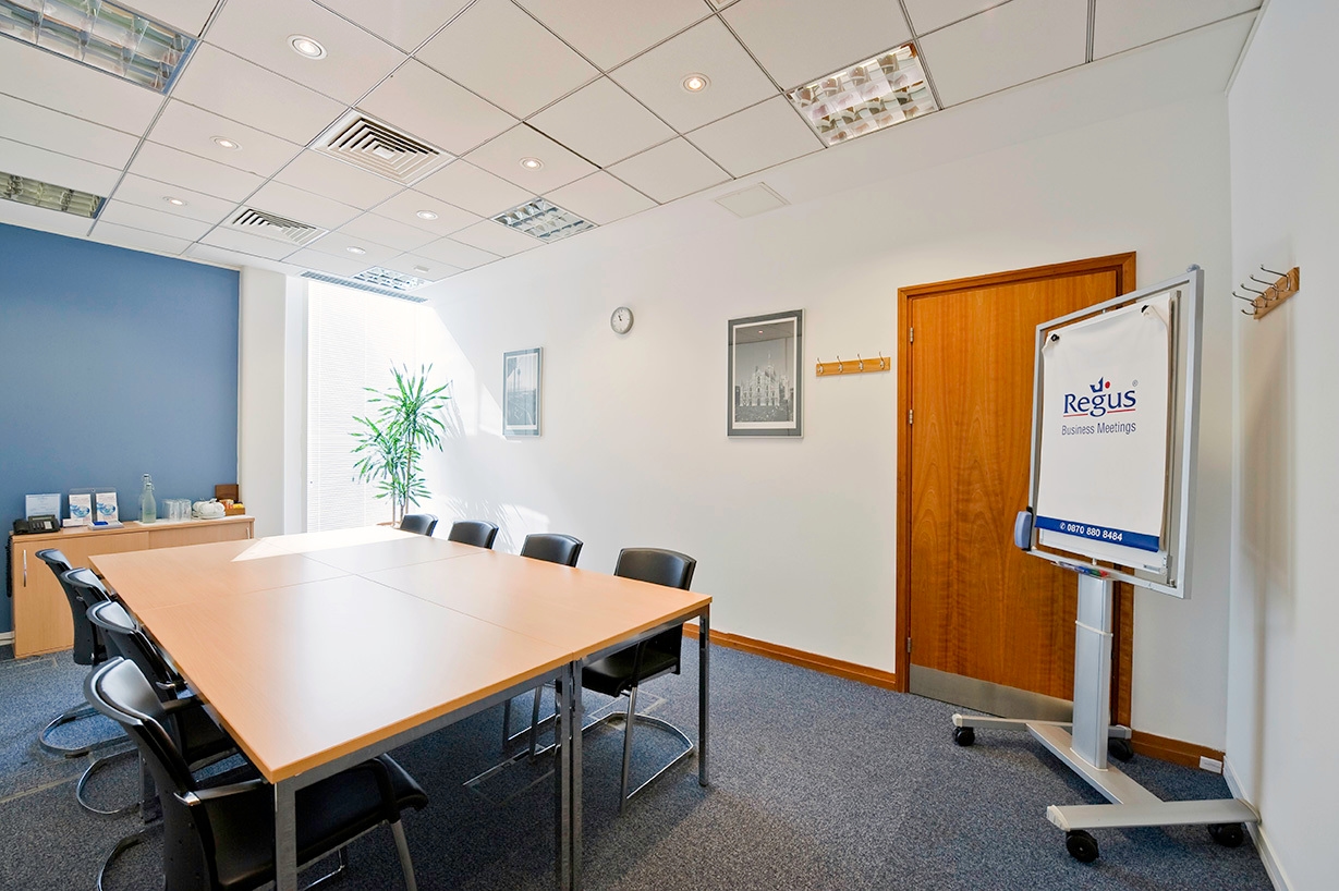 Photo of Regus Swindon Windmill Hill Business Park, Stonehenge