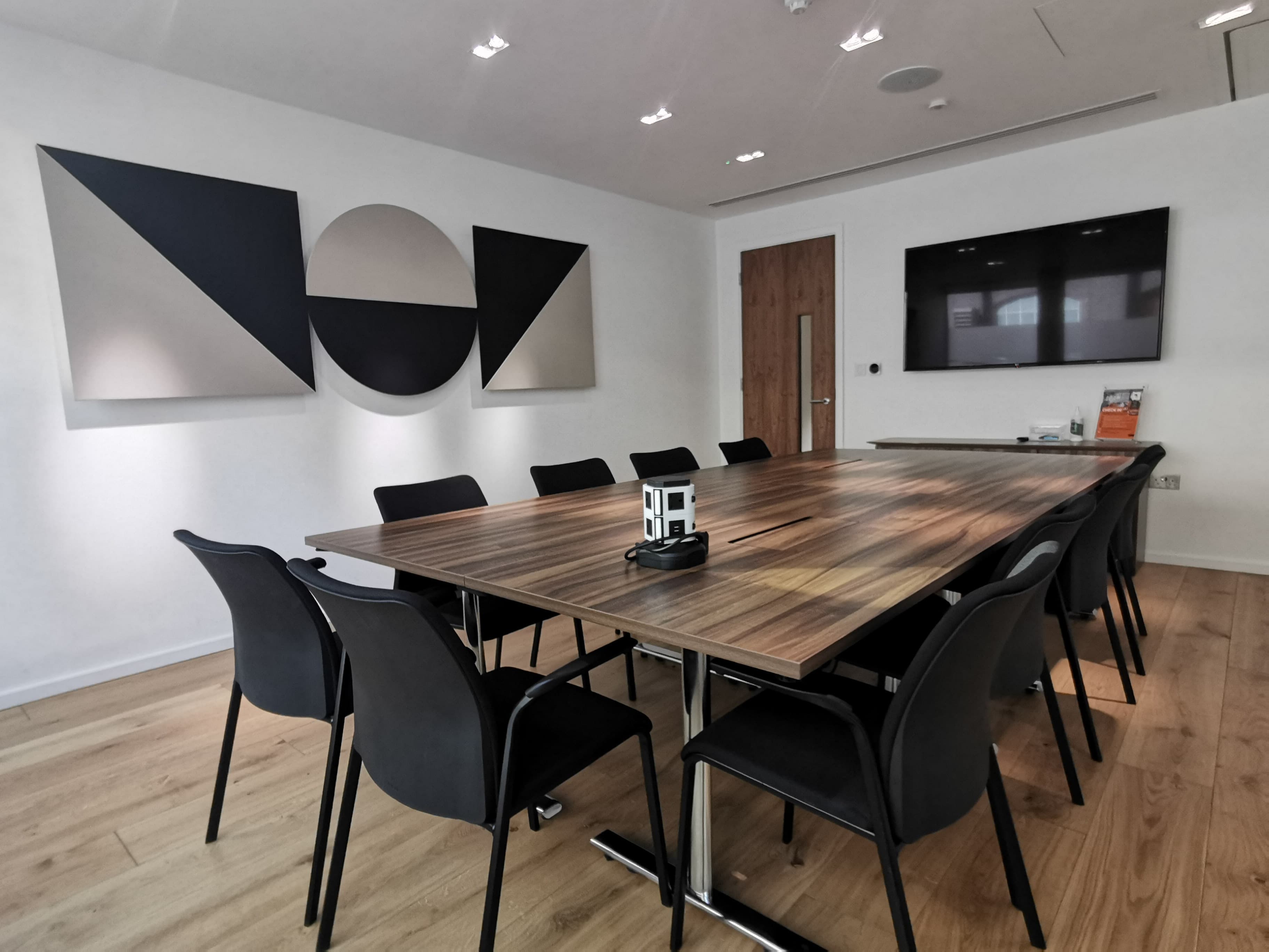 Us&Co Stratford, Boardroom 2 photo #2