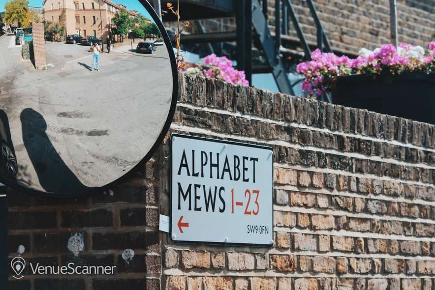 First Floor, Vincents Yard photo #2