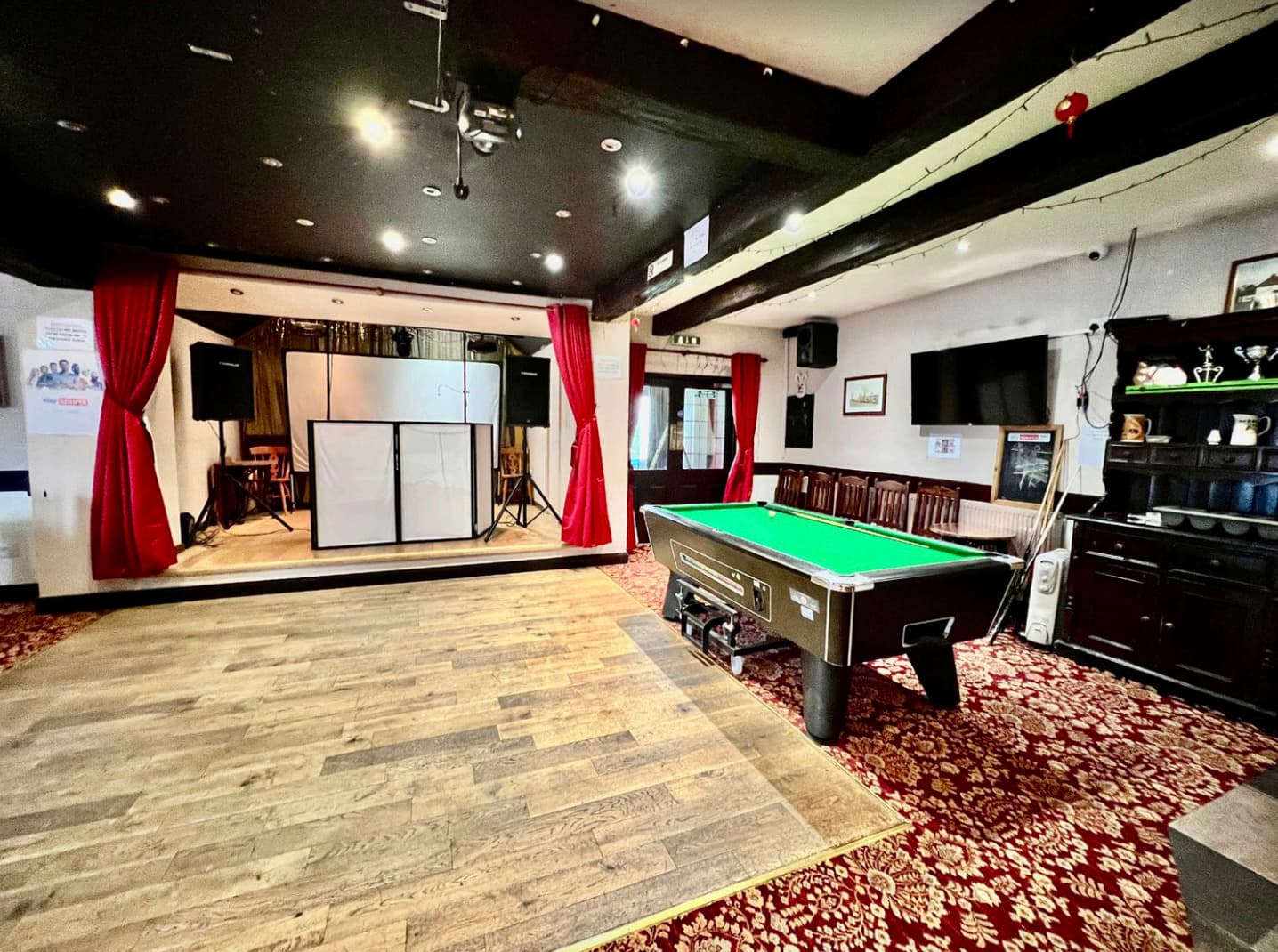 Hare And Hounds Burstwick, Restaurant photo #2