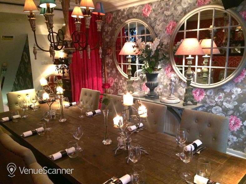 Exclusive Hire, Rock And Rose photo #1