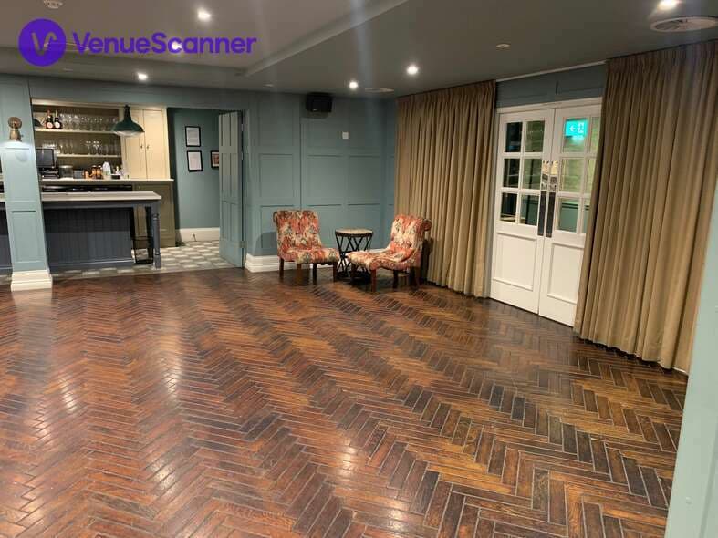 The Large And Small Hubs, King Street Townhouse photo #3