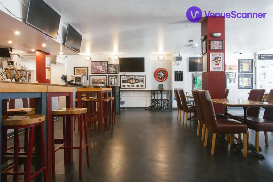 Islington Sports Bar And Grill photo #3