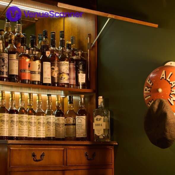 Whisky & Water, Blackstock Market photo #2