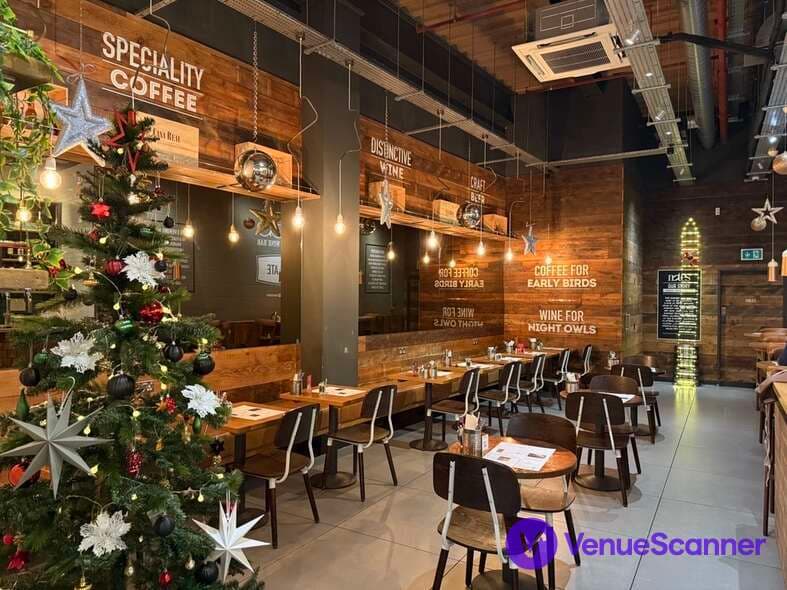 Back Space, Notes Bank photo #3