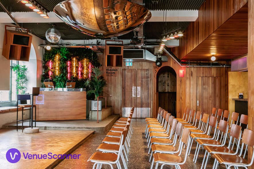 Exclusive Hire, Pier Court photo #2