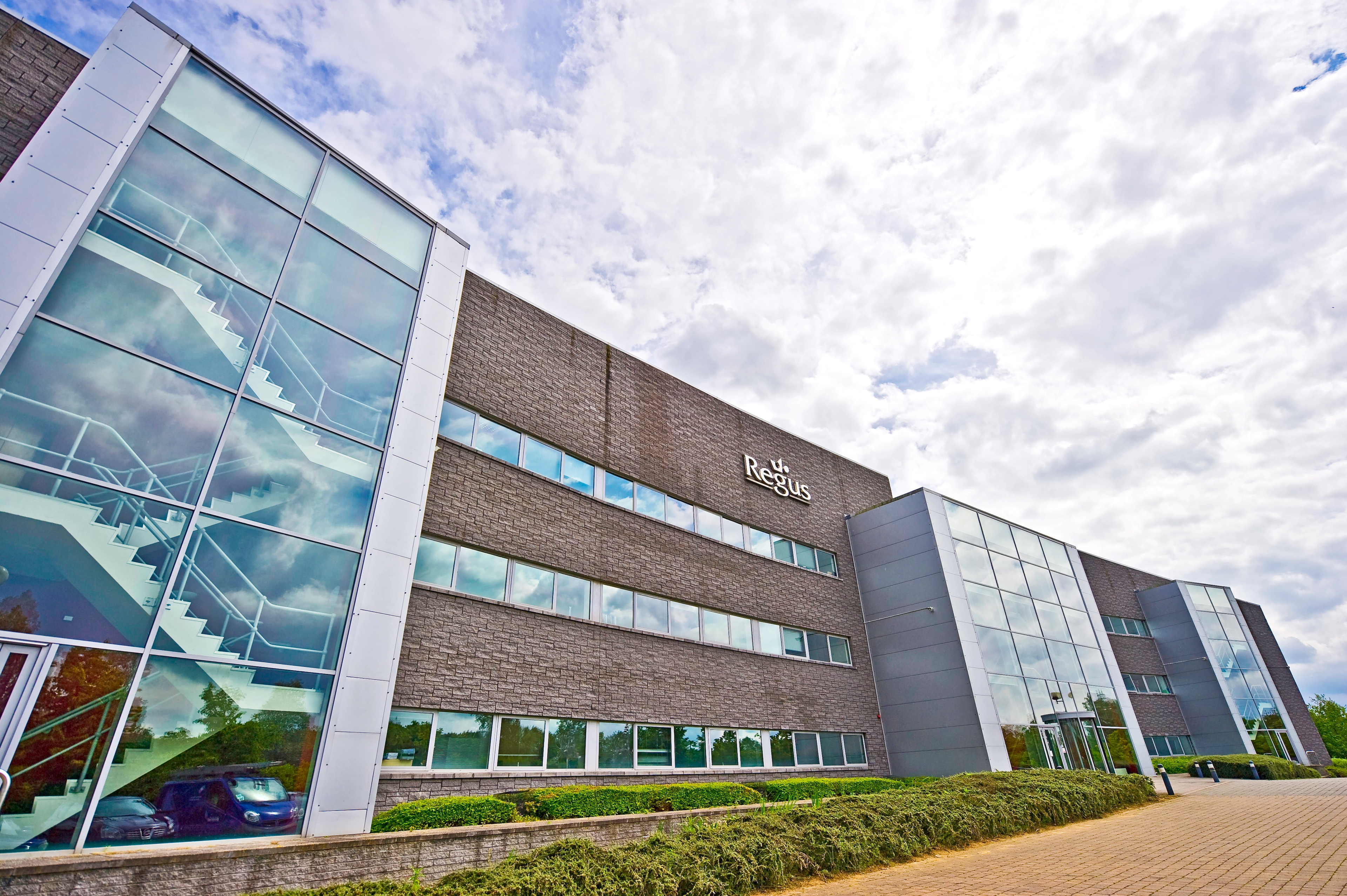 Photo of Regus Milton Keynes Atterbury Lakes, MR2