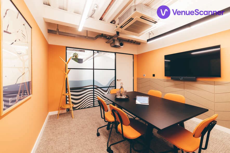 Love Actually, The Gatehouse photo #1