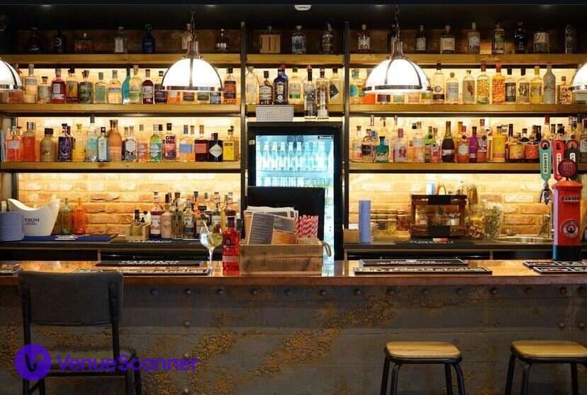 Exclusive Hire, The Ginistry Epsom photo #2