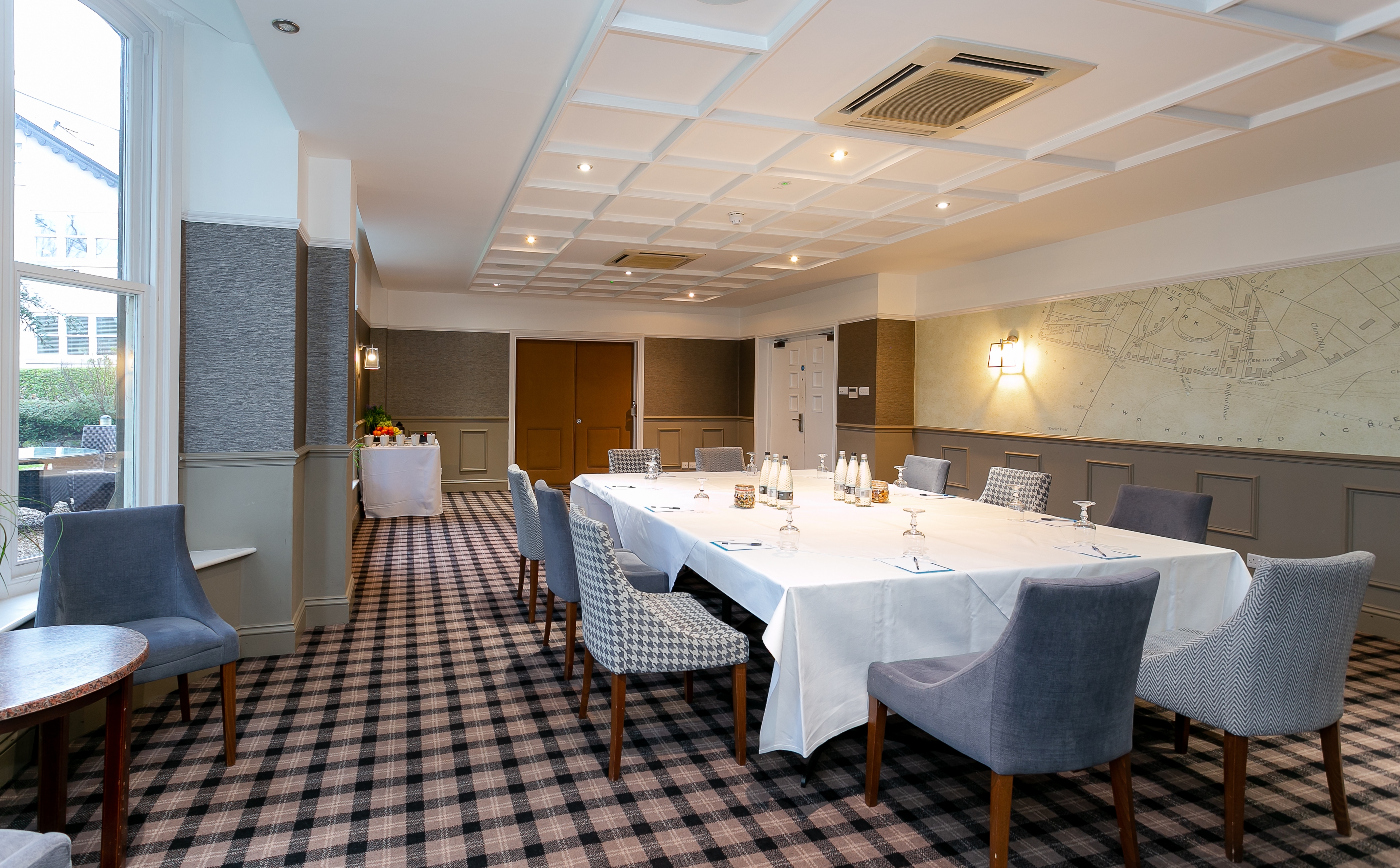 Photo of Cedar Court Hotel Harrogate, Oak