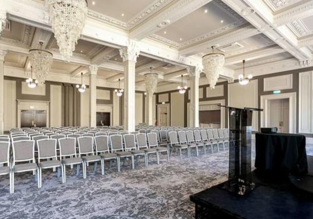 Cedar Court Hotel Harrogate, Queen Suite photo #2