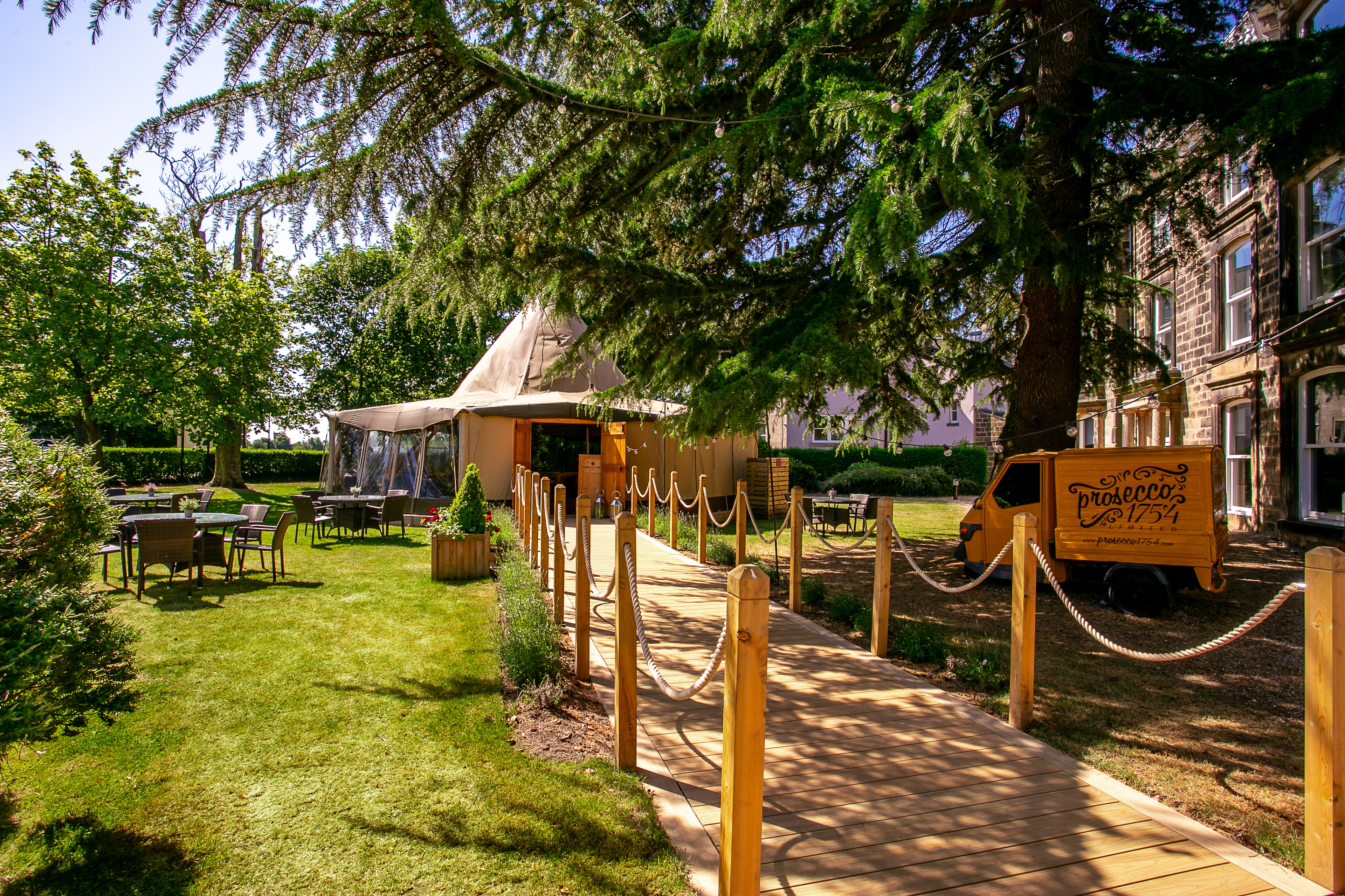 Photo of Cedar Court Hotel Harrogate, The Tipi