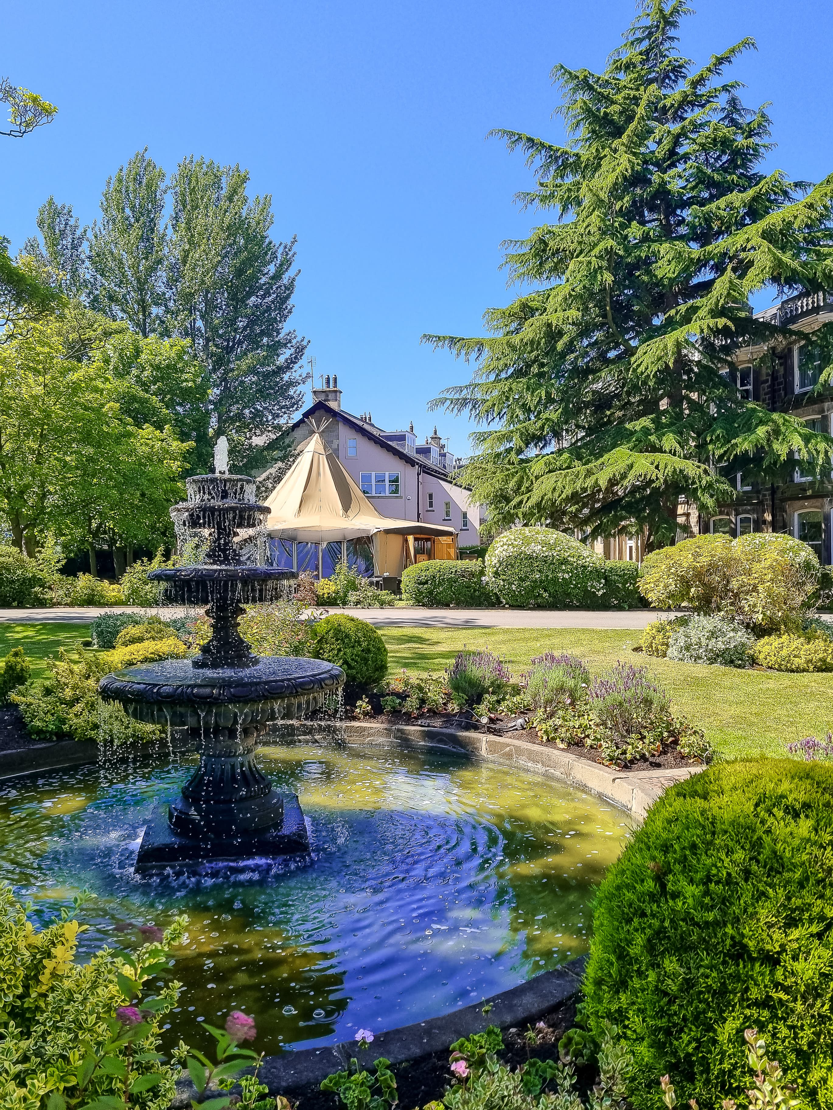 Cedar Court Hotel Harrogate, The Tipi photo #2