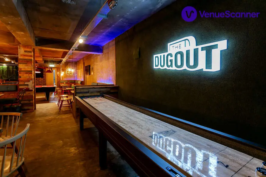 The Dugout Private Bar, Cedar Court Hotel Huddersfield photo #3