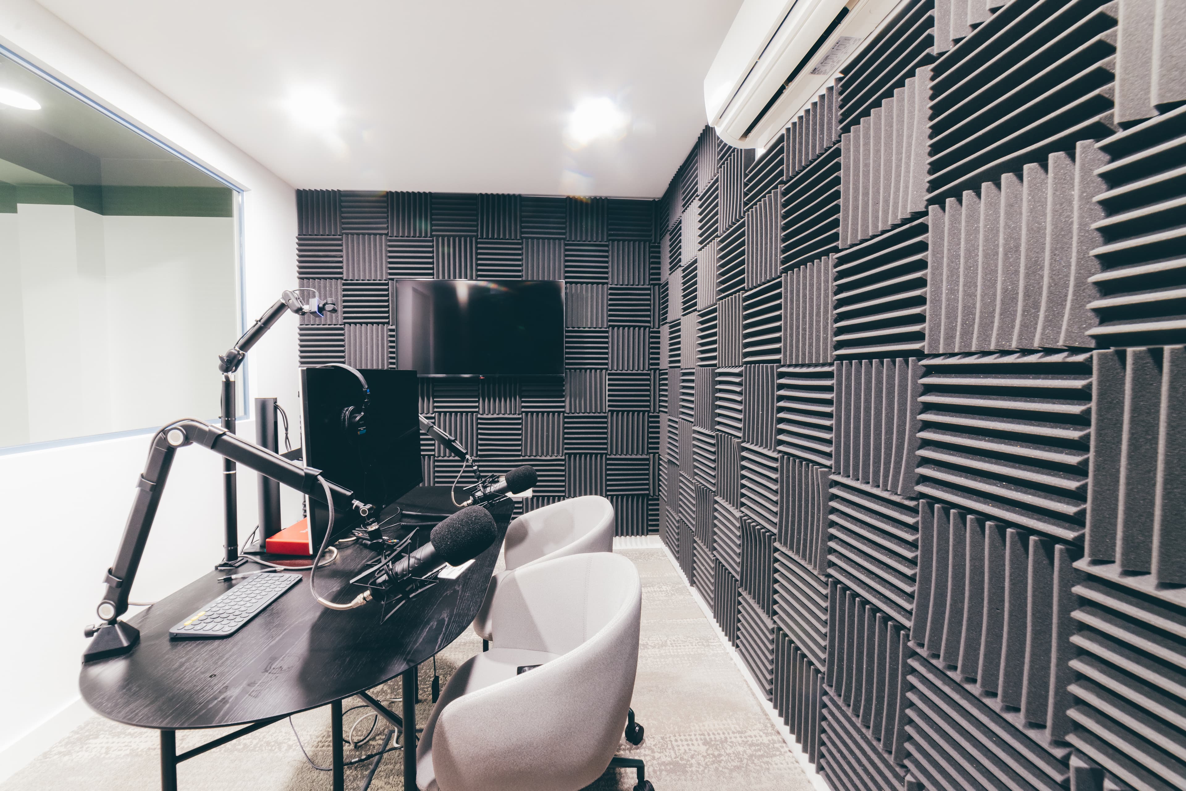 The Landing, The Station photo #2