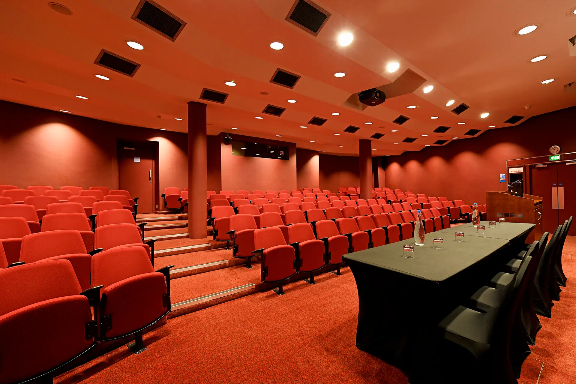 SCI Belgravia, Auditorium photo #2