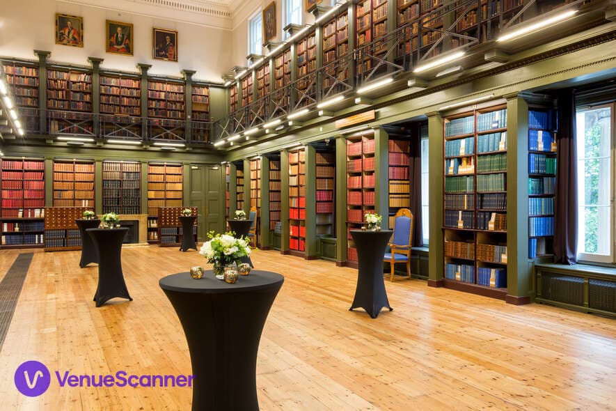 The Library, The View photo #2