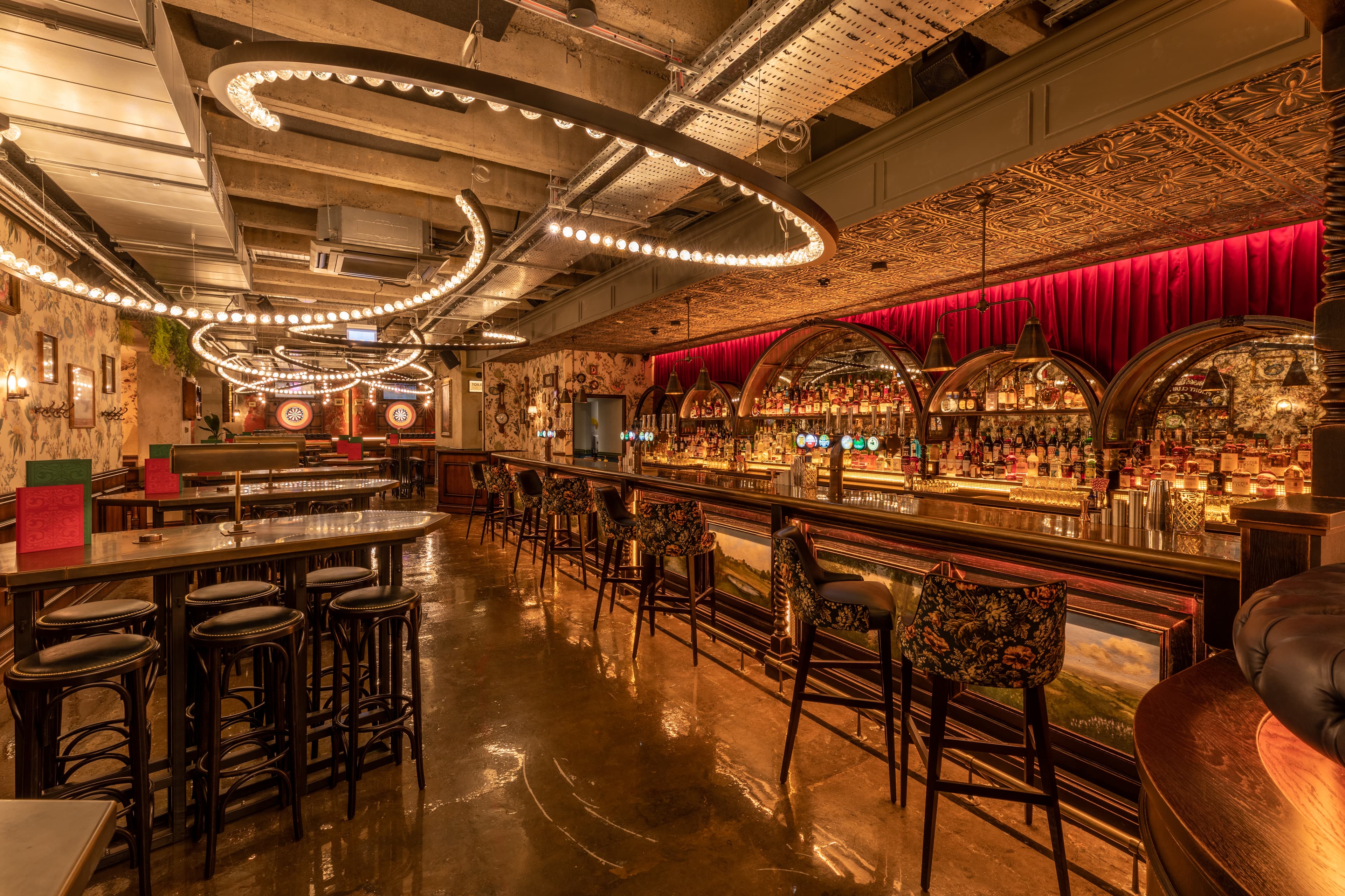 Flight Club Bristol, The Bristol Belle photo #2