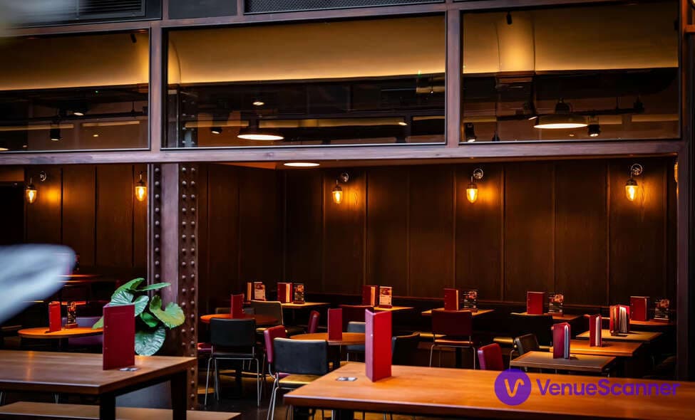 The Snug, BOXHALL City photo #1