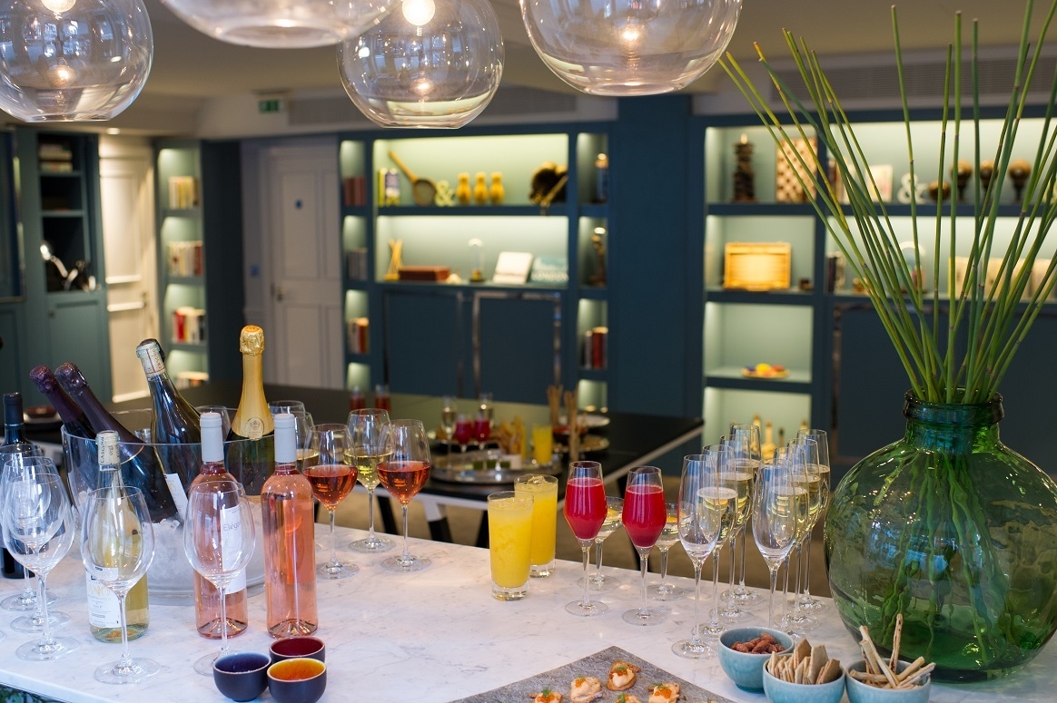 Photo of The Ampersand Hotel, Reception