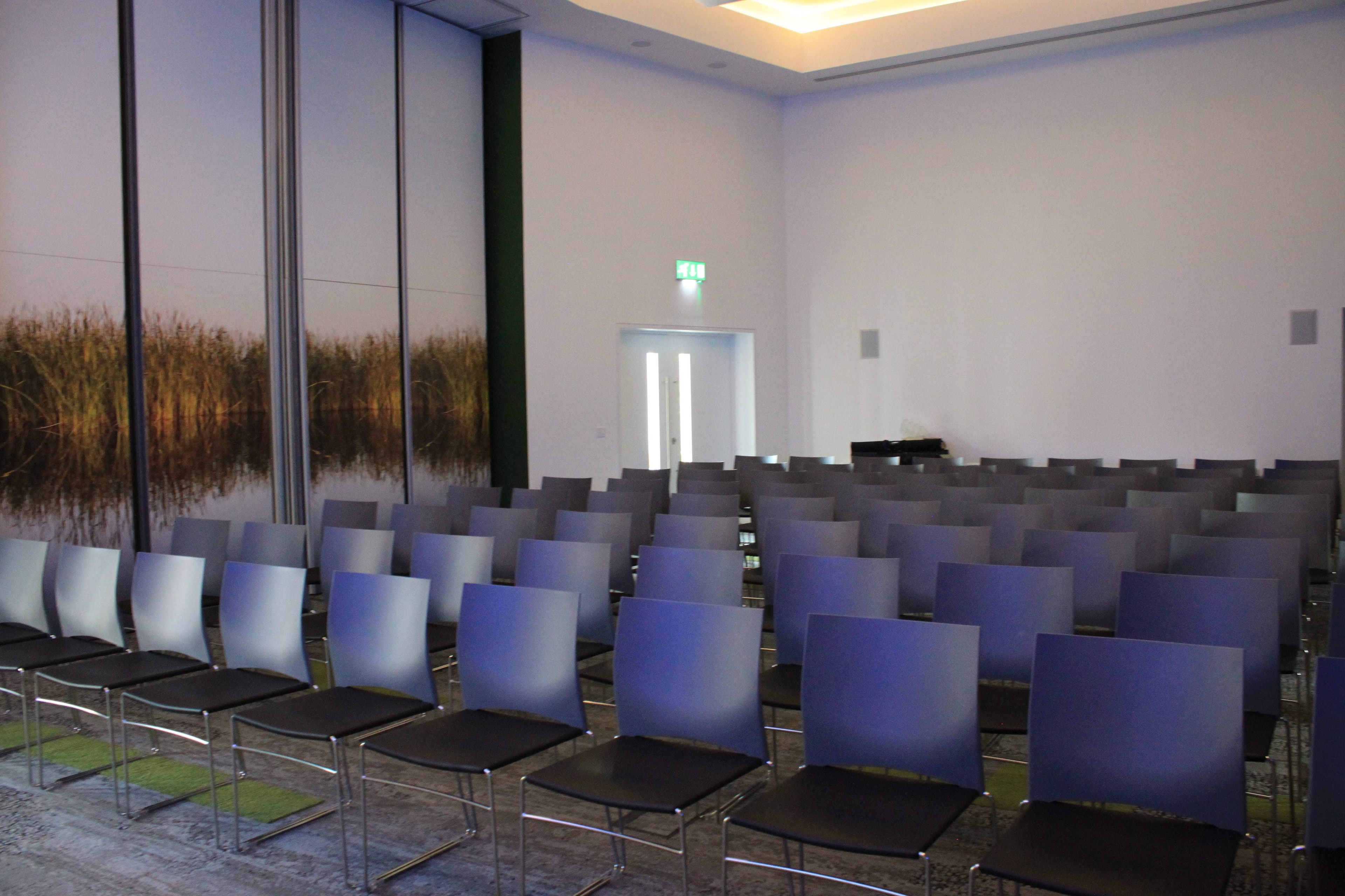 Photo of WWT London Wetland Centre, H2o