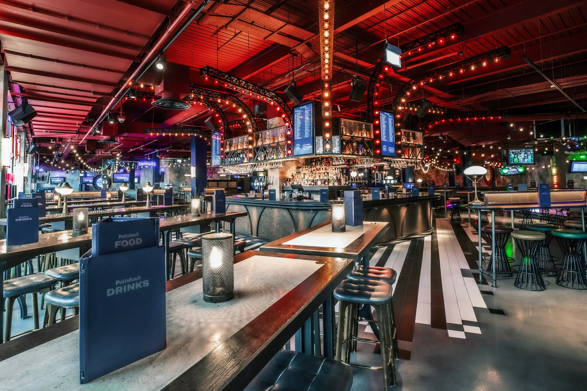 Half Hire, Puttshack White City photo #12