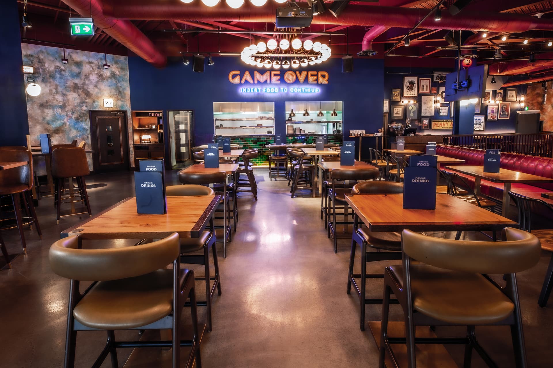 Puttshack White City, Ruby photo #2