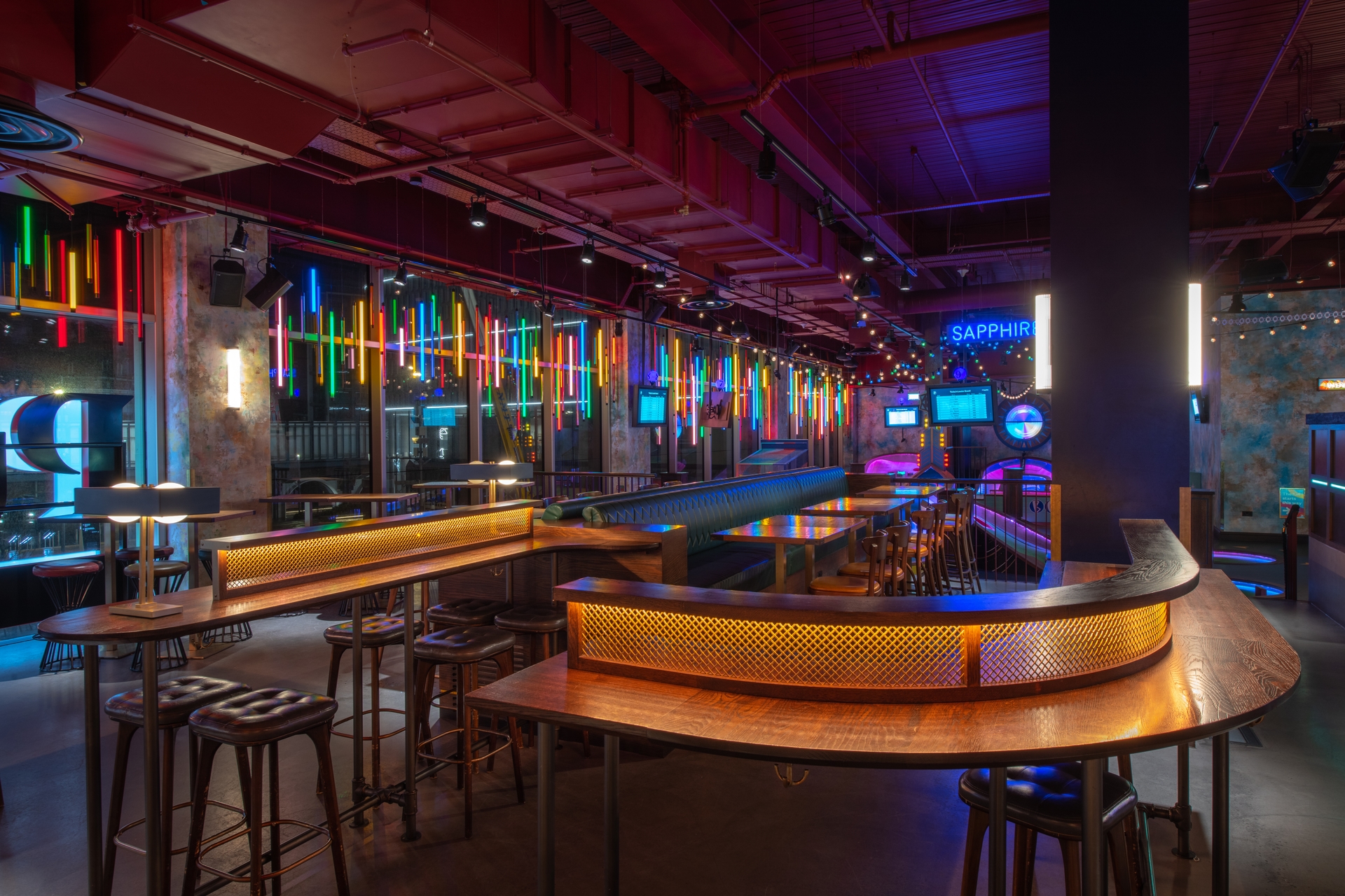 Photo of Puttshack White City, Sapphire