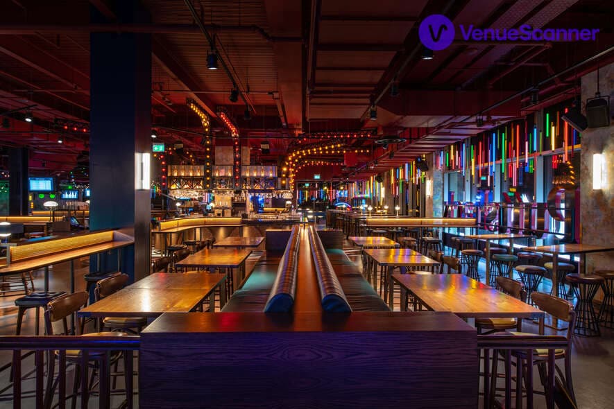 Exclusive Hire, Puttshack White City photo #3